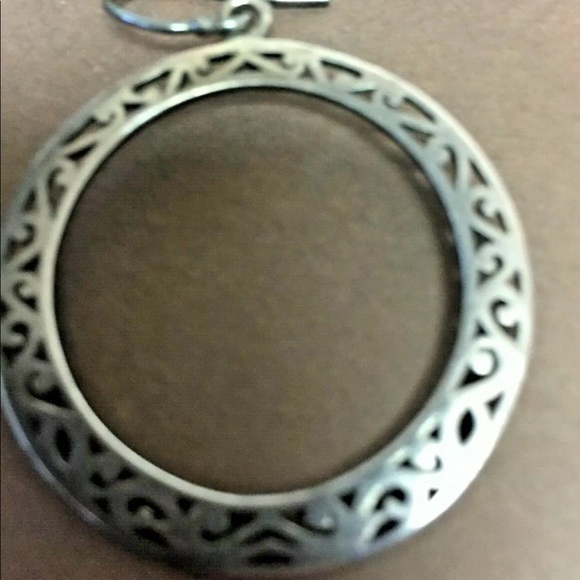 Silpada  1.25"  925 Sterling Hoop Earrings - Picture 3 of 5